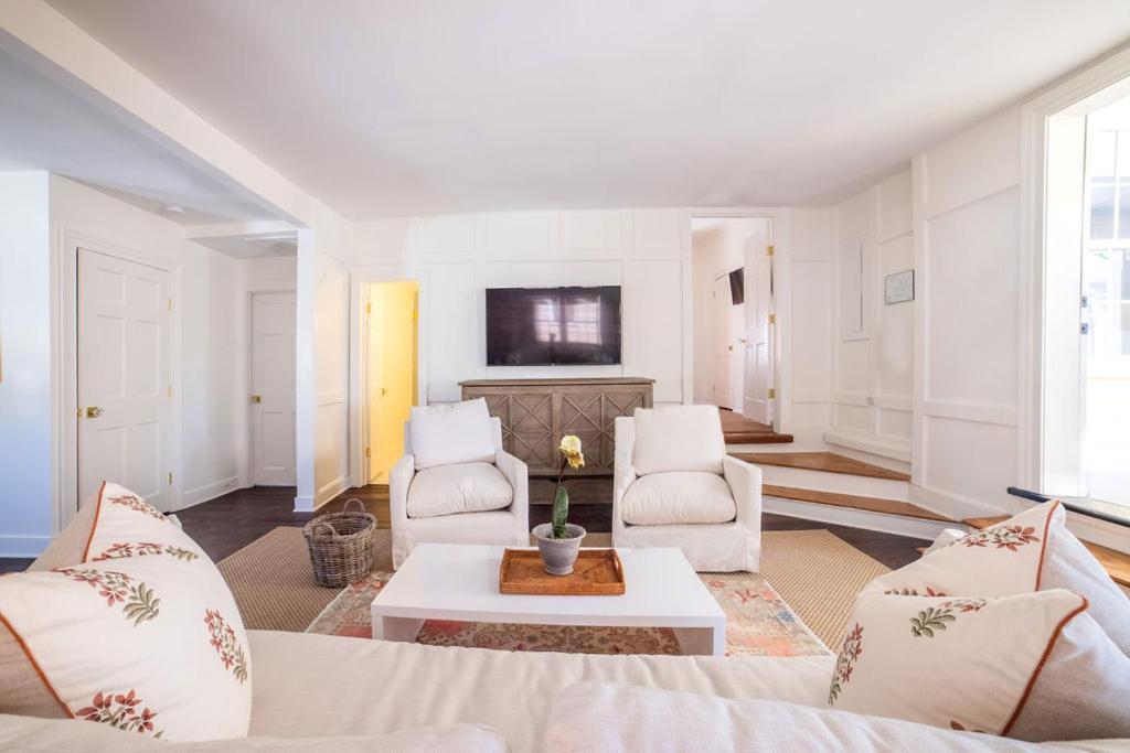 Guesthouse Charleston East 42 D Eksteriør bilde